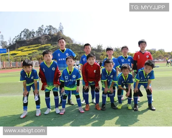小学足球放松活动探索如何提升学生身心健康与团队合作能力 小学足球放松活动探索如何提升学生身心健康与团队合作能力